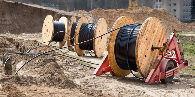 fiber_optic_cable_underground.jpg